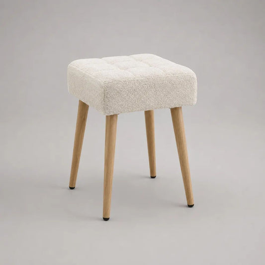 Hocker 40 x 40 x 45 cm Bouclé Stoff Beige mit Holzbeinen Gepolstert